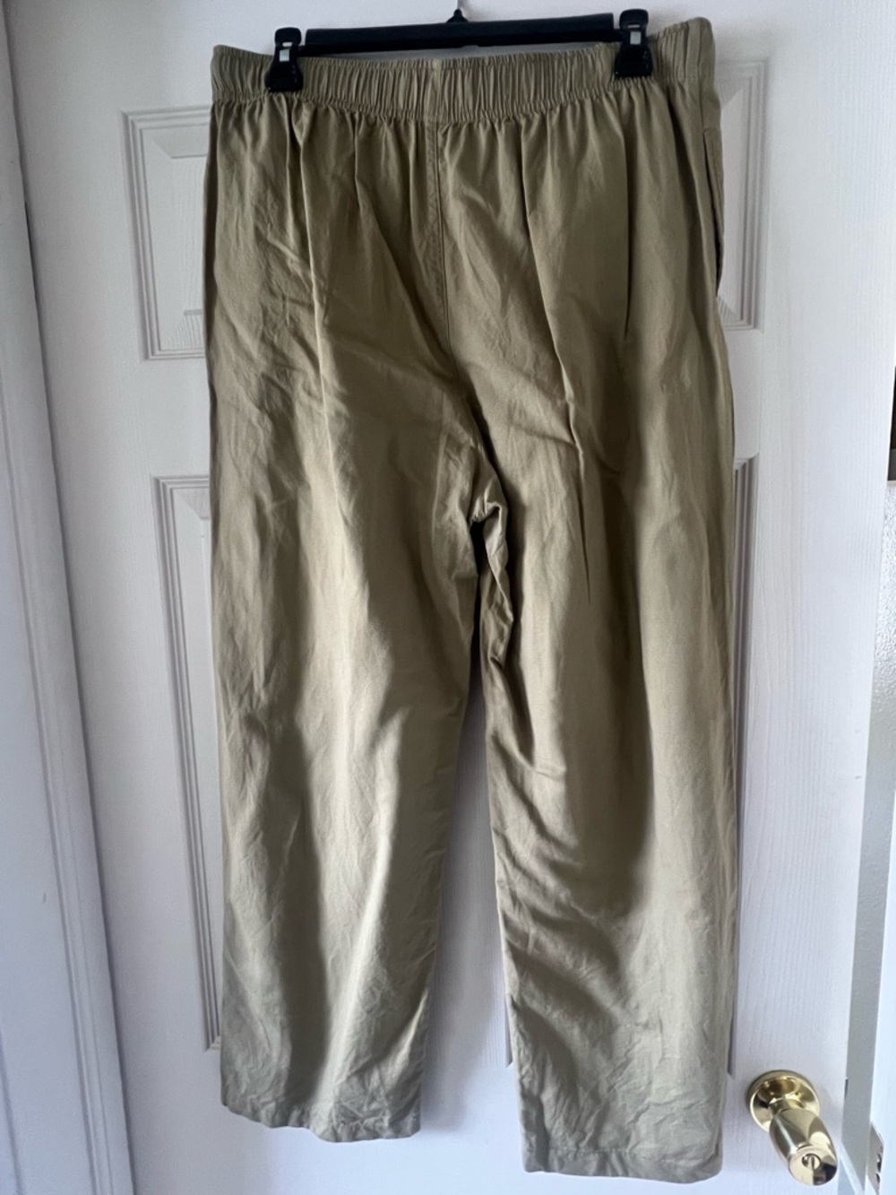 Uniqlo Drawstring Pants - Picture 4 of 6